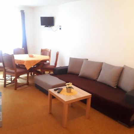 Apartmany Karlštejn Exteriör bild