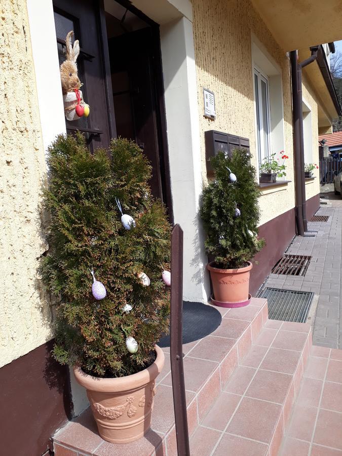 Apartmany Karlštejn Exteriör bild