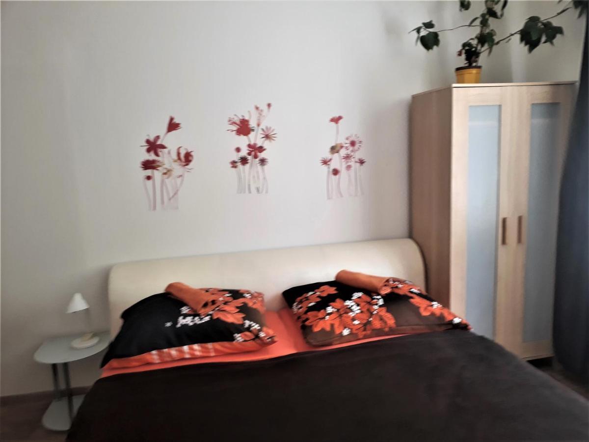 Apartmany Karlštejn Exteriör bild